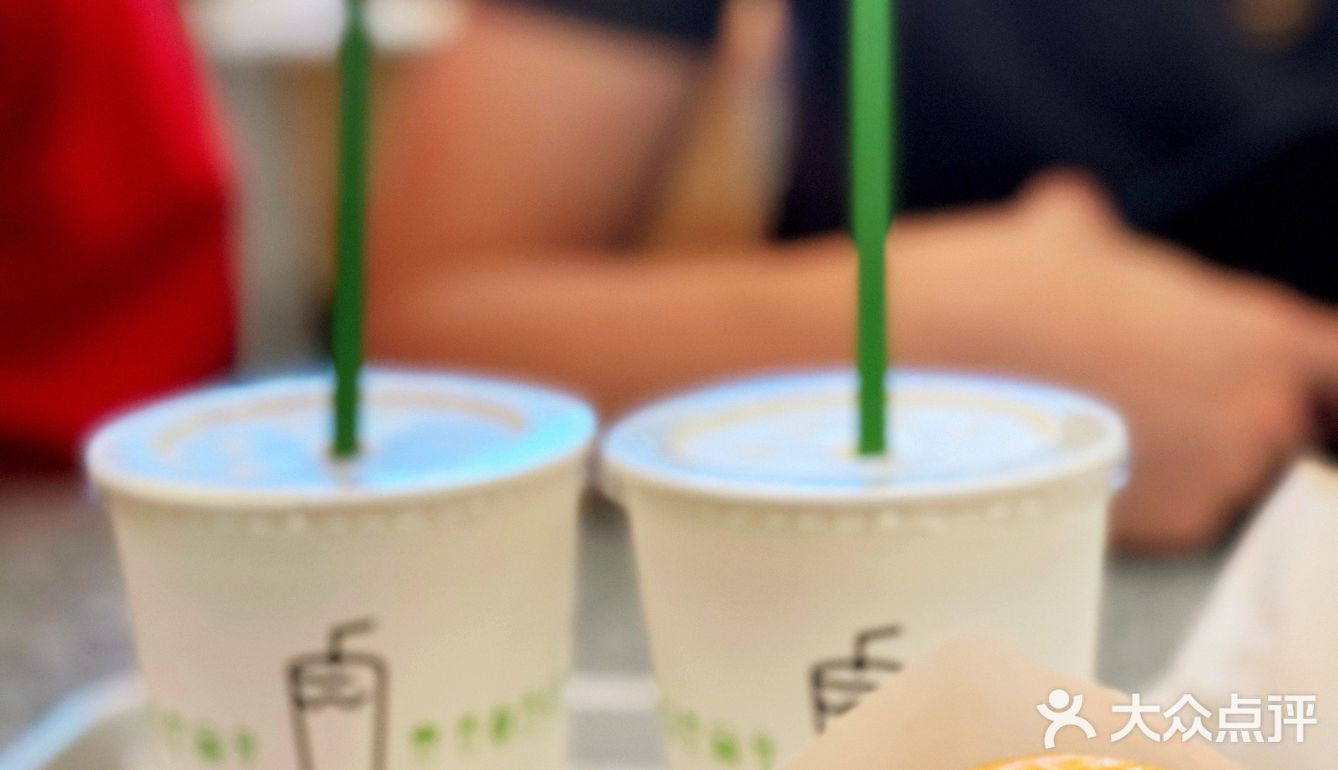 来Shake Shack过深圳的夏天吧🥳