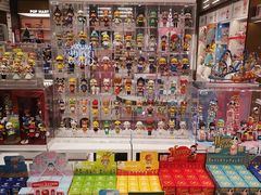 -泡泡玛特POPMART(蓝色港湾店)