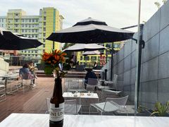 -UNI UNI(环亚凯瑟琳店)