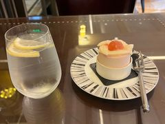 -上海和平饭店维克多咖啡厅 Victor's