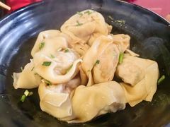 -真真鲜馄饨店(启蒙路店)