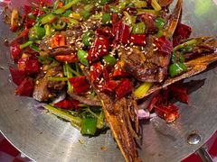 -霸气大叔干锅鸭头·龙虾烧烤·川菜·赛事直播(三里屯店)