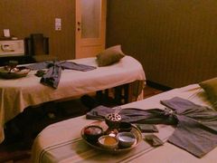 -迪瓦娜按摩和水疗中心