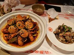 -肥肥虾庄·金牌油焖大虾(汉街SKP店)