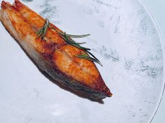 青胡椒香煎海南黄尾仓-闻见中国海南菜(K11店)