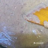 熬豆沙,都是我亲力亲为,豆沙里添加了炼乳,口感更香滑