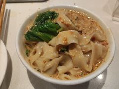 -海底捞火锅(长宁路龙之梦店)