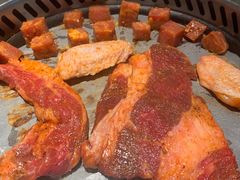 -阪尚皇·原切牛排·烤肉火锅自助(北京路店)