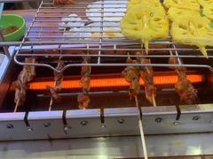 -哈尔滨小酒馆·鲜肉现穿自助烧烤(康新花园店)