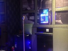 -泡沫BUbbLE量贩式KTV(金沙江路店)