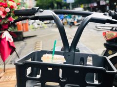 -UPUPKAFE  立咖啡(浏城桥店)