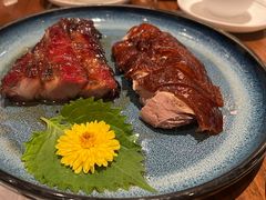 烧鹅拼黑毛猪叉烧-嘉麟楼