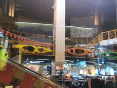 -52camp户外休闲房车装备(北三环路一段店)