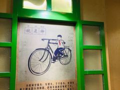 -两三事小郡肝串串香火锅(桂庙店)