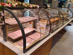 -巴黎贝甜(大宁国际商业广场店)
