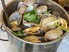 一桶蚬子-渔娘渔家丹东海鲜(东直门店)