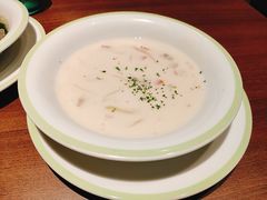 奶油海鲜浓汤-萨莉亚意式餐厅(杭州西溪龙湖天街店)