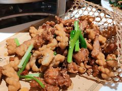 酒香小酥肉-东来菜馆•手抓海鲜家常菜•海鲜锅贴(鸽子窝店)