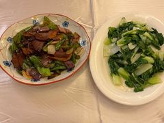 -武汉五月花大酒店(武昌火车站中南路地铁站店)