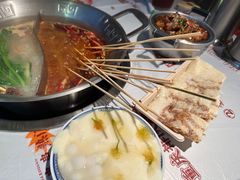 -大芊金重庆串串火锅(南京路店)