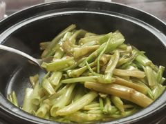 啫啫虾酱通菜梗-中国大酒店·食街