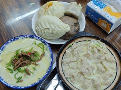 -雪琴面馆富安特色鱼汤面(城中花园店)
