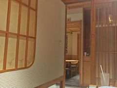 -花和海鲜自助(梅江店)