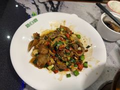 -新白鹿餐厅(百联中环店)