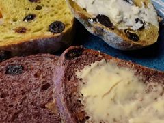 黑枸杞蓝莓核桃法包-PAPER STONE BAKERY(天汇广场店)
