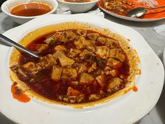 -渝信川菜 · 川味家常菜(财富购物中心店)