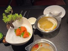 -海上明月海鲜火锅 鲜切牛肉