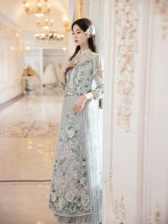 -衣贝姿婚纱礼服馆