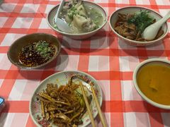 -老方桌烂蹄花川菜馆(九龙坡店)