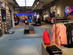 -adidas(正佳广场店)