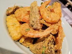 -港丽餐厅(高德置地店)