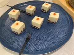 鲜奶红豆糕-品海楼·大连海胆锅贴馆(东港店)