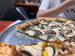 黑松露披萨-Primo·丽莫意大利窑烤披萨