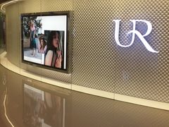 -URBAN REVIVO(高德置地广场·春广场店)
