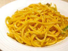 -必胜客(WOW阿罗海店)