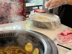 -九妹农家大铁锅东北菜(江湾店)
