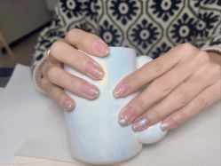 -槿里日式美甲工作室