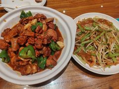 -泉畔人家·老济南经典鲁菜(大明湖店)