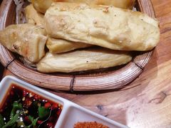 -老滇山寨•云南特色菜•地方菜•民族风情歌舞表演(金碧店)