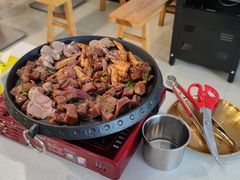-焱味真•韩牛自助烤肉(大学城店)