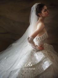-Renee芮亦婚纱