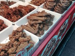 -张鸭子重庆特产卤味小吃(未来国际店)