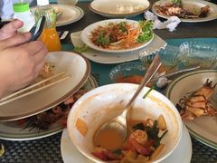-Pakwan Restaurant & Bar