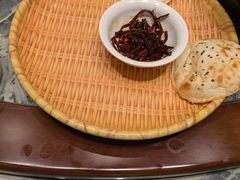 -梅花香里大酒店(郁金香路店)