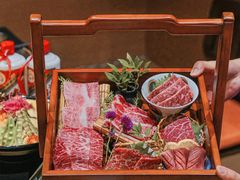 -山川小町·极番烧肉(新地假日广场店)
