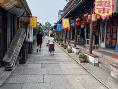 -仓桥直街臭豆腐